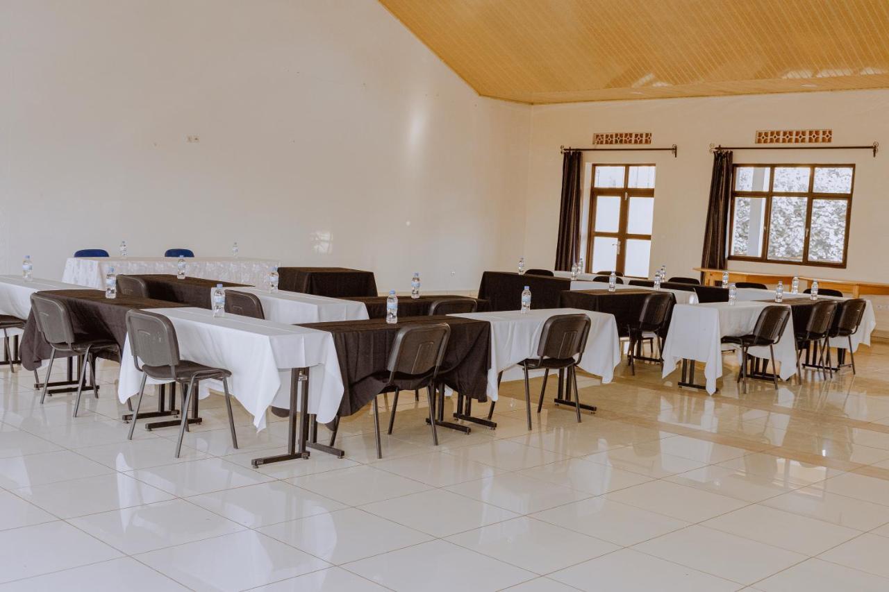 Centre Saint Vincent Pallotti Кигали Екстериор снимка